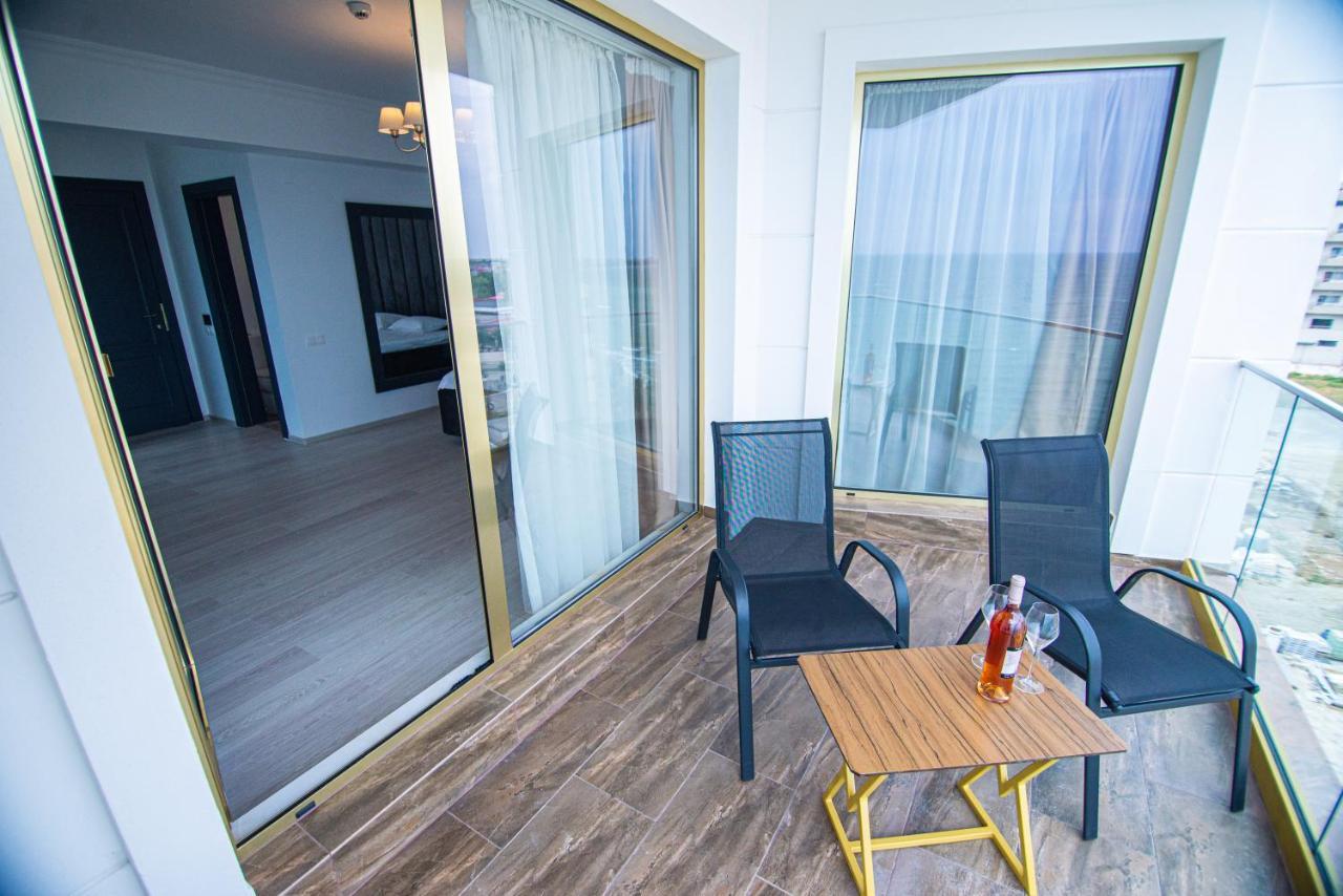 Alessio Hotel Residence Костінешть Екстер'єр фото